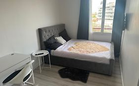 Chambre Proche De Paris Metro 7 La Courneuve 3